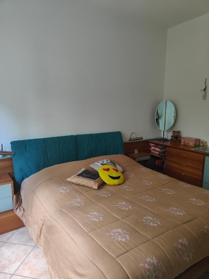 Lara'S House Apartment เวโรนา ภายนอก รูปภาพ