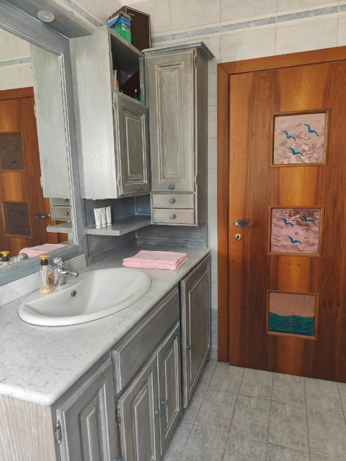 Lara'S House Apartment เวโรนา ภายนอก รูปภาพ