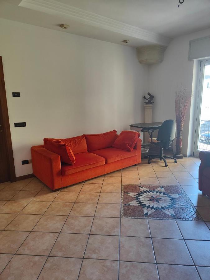 Lara'S House Apartment เวโรนา ภายนอก รูปภาพ