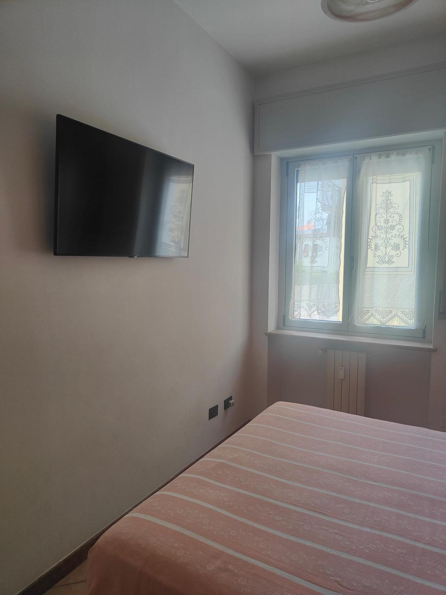 Lara'S House Apartment เวโรนา ภายนอก รูปภาพ